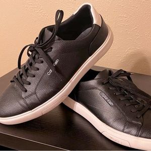 9.5 Men’s Calvin Klein Black shoes